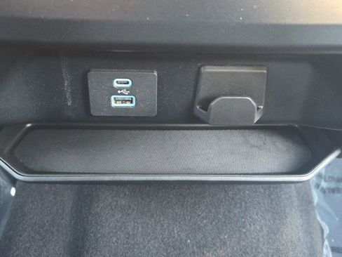 Certified 2023 Ford F150 XLT image 32