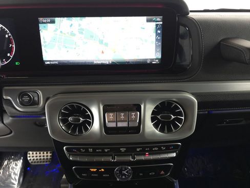 Certified 2022 Mercedes-Benz G 550 w/ Exclusive Interior Package image 16