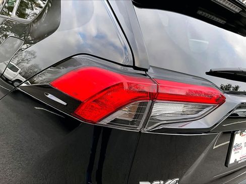 Used 2024 Toyota RAV4 XLE image 27