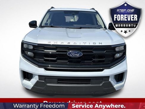 Used 2025 Ford Expedition Active RWD image 10