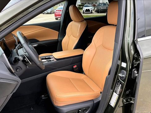 Used 2025 Lexus RX 350 Premium w/ Convenience Package image 8