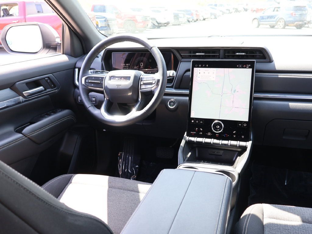 Used 2026 GMC Terrain Elevation AWD/4WD image 12