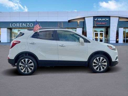 Used 2022 Buick Encore Preferred w/ Safety Package image 4
