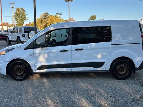 Used 2015 Ford Transit Connect XLT image 4