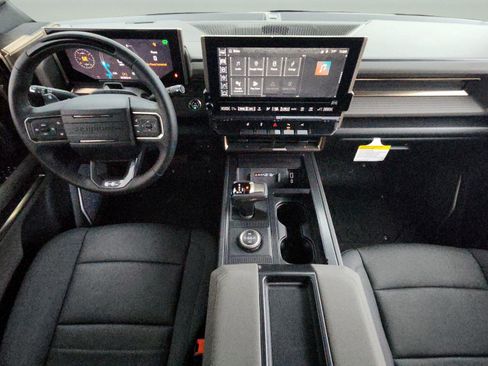 New 2024 GMC Hummer EV 3X w/ LPO, Illumination Package image 10