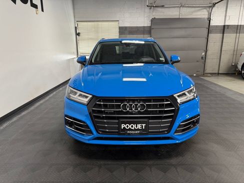 Used 2020 Audi Q5 e Prestige w/ Prestige Package AWD/4WD image 3