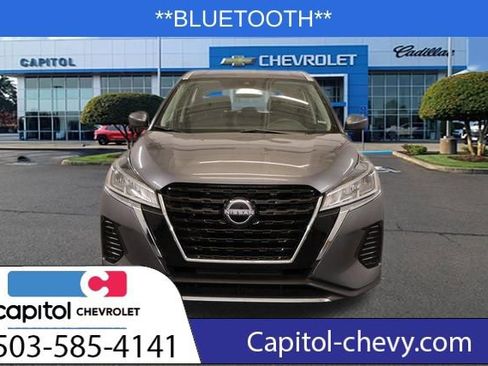 Used 2024 Nissan Kicks SV image 8