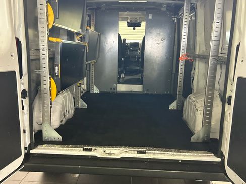 Used 2023 RAM ProMaster 2500 FWD image 4