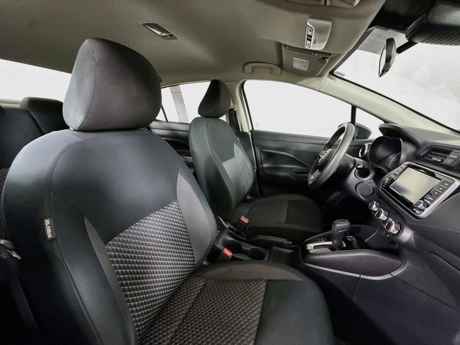 Used 2020 Nissan Versa S FWD image 36