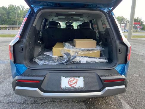 New 2026 Kia EV9 Wind image 8