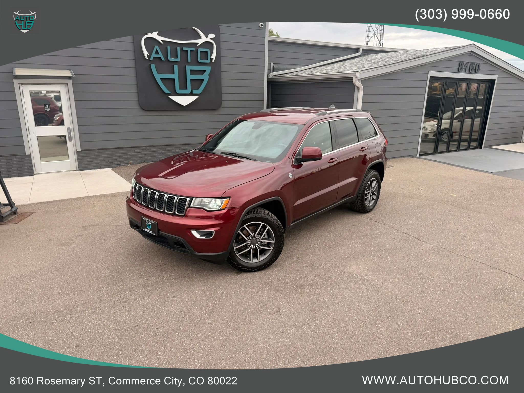 Used 2017 Jeep Grand Cherokee Laredo w/ Quick Order Package 23E AWD/4WD image 2