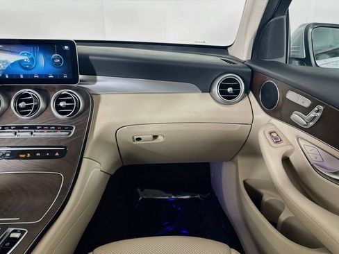 Certified 2020 Mercedes-Benz GLC 300 image 22