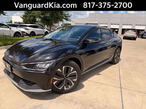 Certified 2024 Kia EV6 Light RWD image 1
