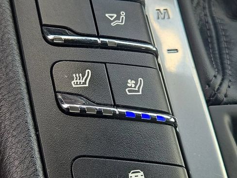 Used 2021 Porsche Macan S AWD/4WD image 25