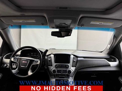 Used 2017 GMC Yukon XL SLT w/ Open Road Package image 12