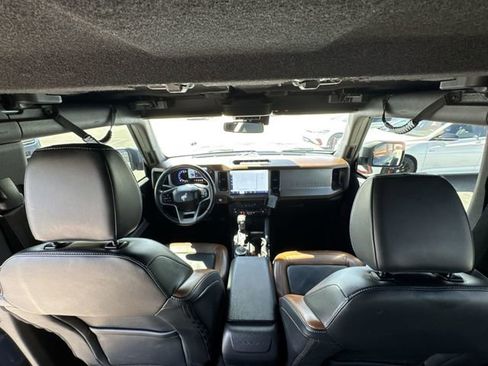 Used 2023 Ford Bronco Outer Banks w/ Sasquatch Package AWD/4WD image 20