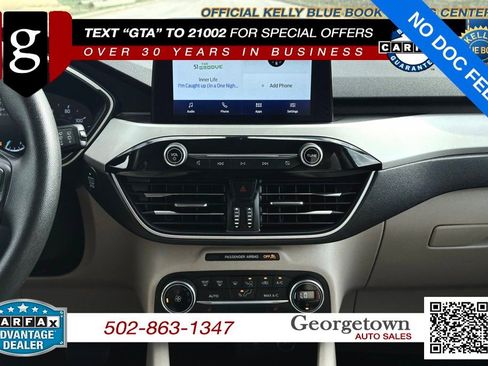 Used 2020 Ford Escape SE FWD image 4