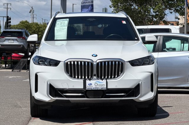 Used 2024 BMW X5 xDrive40i AWD/4WD image 9