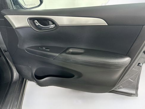 Used 2016 Nissan Sentra S FWD image 28