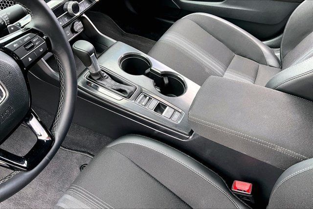 Used 2025 Honda Civic Sport image 18