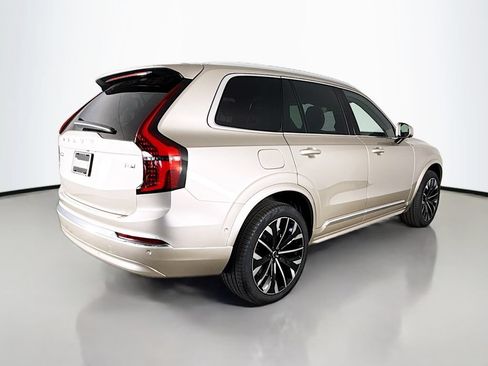 Certified 2026 Volvo XC90 T8 Plus w/ Protection Package Premier AWD/4WD image 7