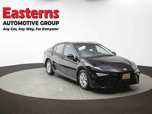 Used 2025 Toyota Camry LE FWD image 48