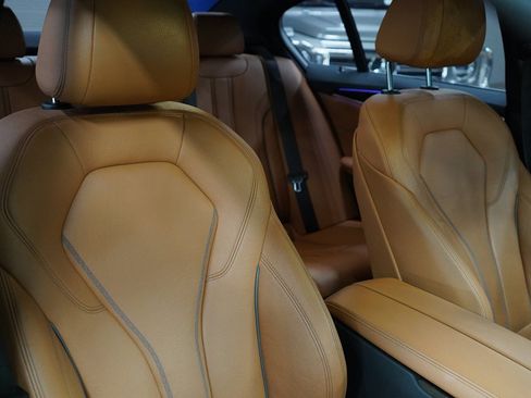 Used 2017 BMW 540i RWD image 29