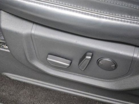 Used 2023 Ford Expedition Max XLT image 25