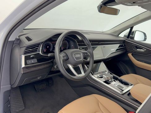 Used 2026 Audi Q7 2.0T Premium w/ Convenience Plus Package AWD/4WD image 4