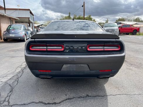 Used 2015 Dodge Challenger SXT Plus image 6
