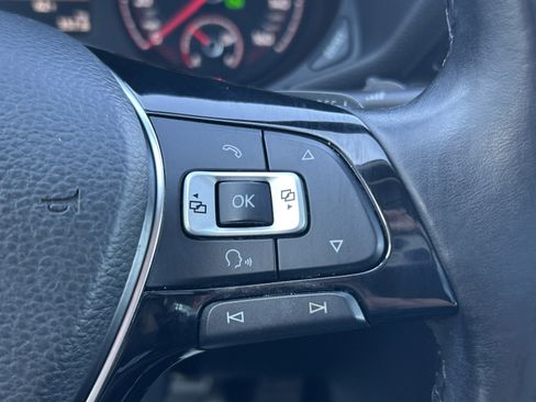 Used 2020 Volkswagen Passat 2.0T R-Line image 23