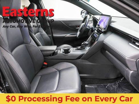 Used 2023 Toyota Venza Nightshade AWD/4WD image 23