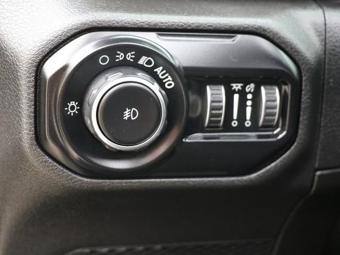 Used 2021 Jeep Wrangler Unlimited Sport w/ Sun And Sound Package AWD/4WD image 31