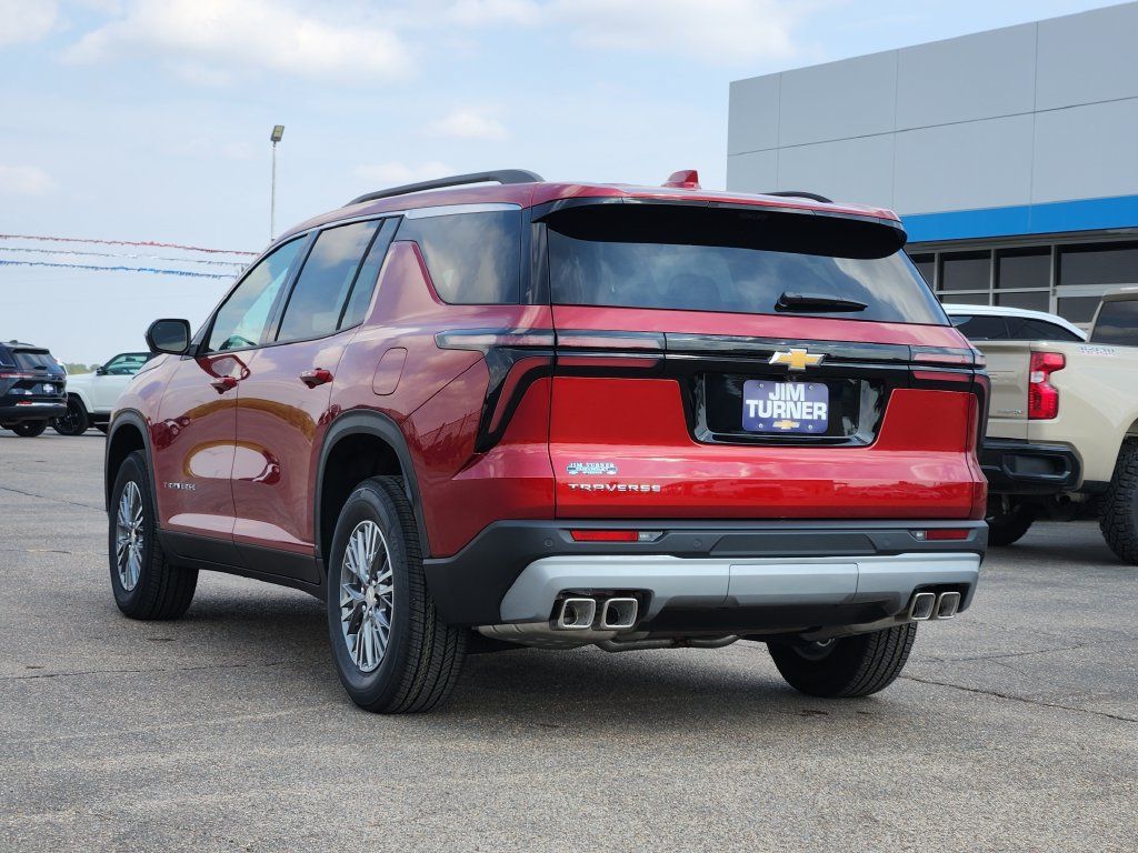 New 2027 Chevrolet Traverse LT w/ Driver Confidence Package FWD image 4