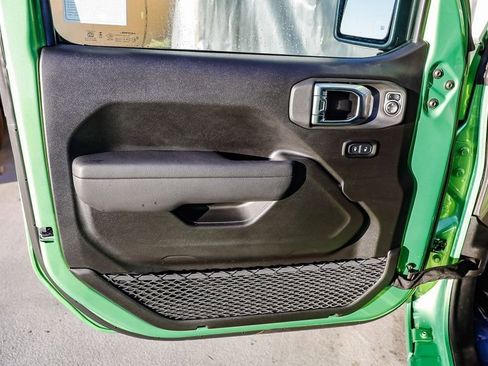 New 2026 Jeep Gladiator Sport AWD/4WD image 22