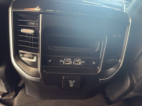 Used 2022 RAM 1500 Laramie image 27