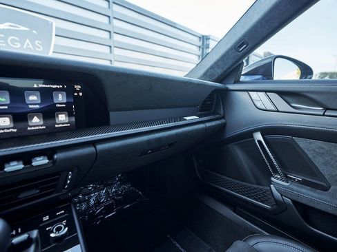 Used 2026 Porsche 911 GT3 w/ Weissach Package image 79