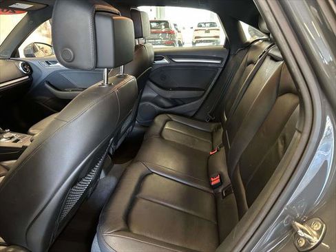 Used 2019 Audi A3 2.0T Premium image 10