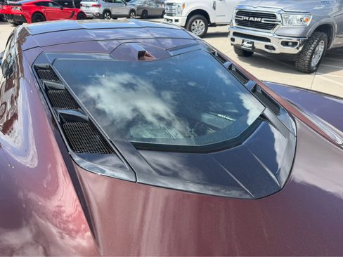 Used 2022 Chevrolet Corvette Stingray Preferred Cpe w/ 2LT RWD image 9