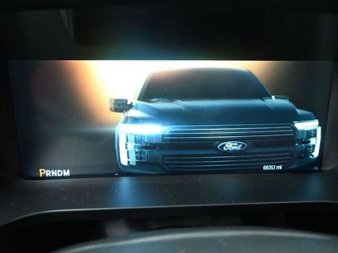 Used 2025 Ford F150 XL w/ Equipment Group 103A High RWD image 11