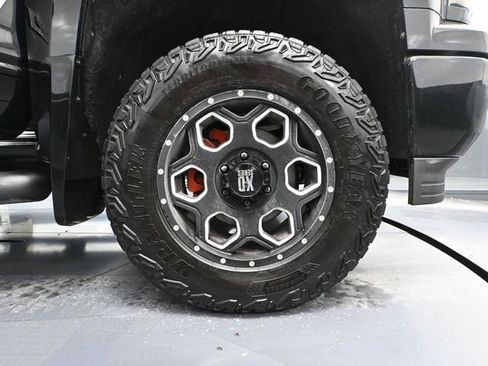 Used 2015 Chevrolet Silverado 1500 LTZ Z71 w/ Midnight Edition image 17