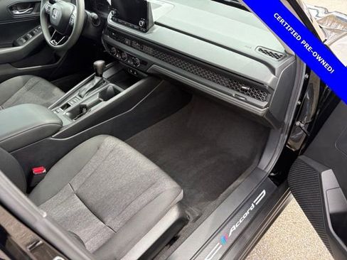 Used 2025 Honda Accord LX image 29