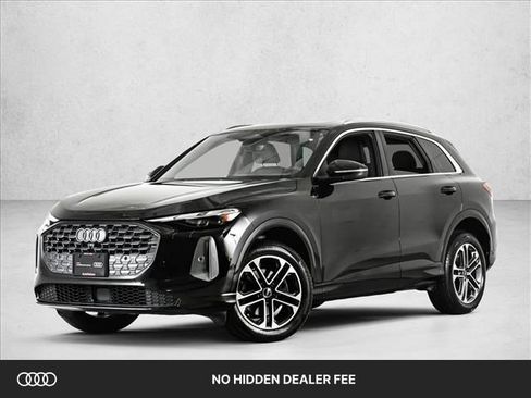 Certified 2025 Audi Q5 Premium w/ Convenience Package AWD/4WD image 1