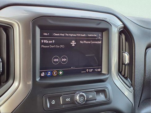 Used 2024 GMC Sierra 2500 Pro image 9