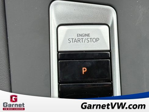 New 2026 Volkswagen Atlas SE image 23
