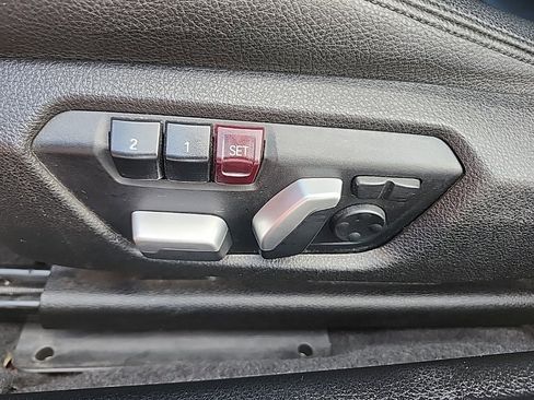 Used 2018 BMW M240i xDrive Convertible image 18