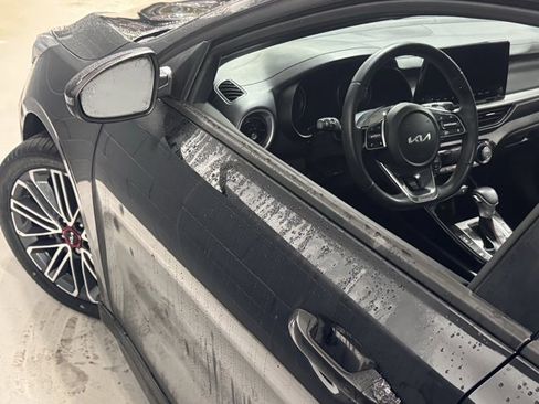 Used 2023 Kia Forte GT w/ GT2 Package image 18