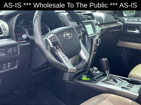 Used 2014 Toyota 4Runner Limited AWD/4WD image 25