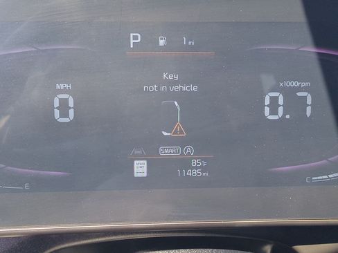 Used 2024 Kia Sportage EX FWD image 14