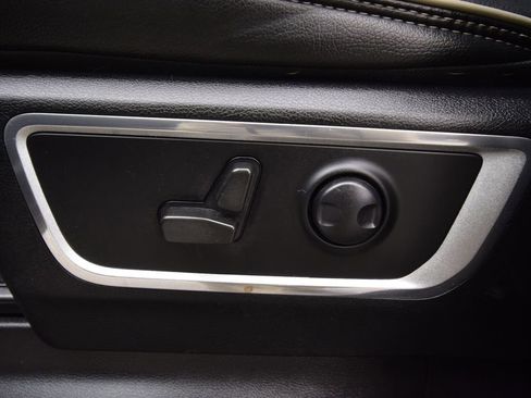 Used 2023 RAM 1500 Laramie image 26